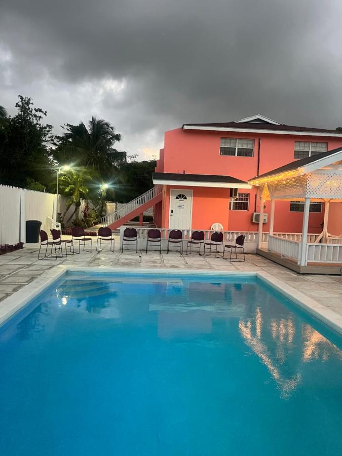 Tropical Hideaway Lejlighed Nassau Eksteriør billede