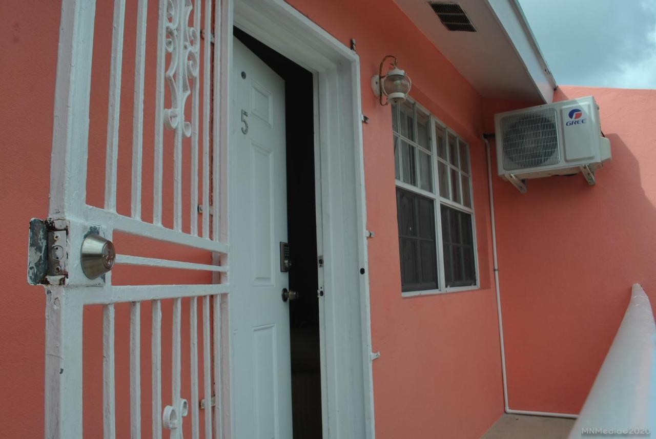 Tropical Hideaway Lejlighed Nassau Eksteriør billede